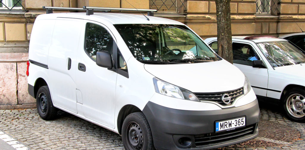 utilitaire nissan nv200